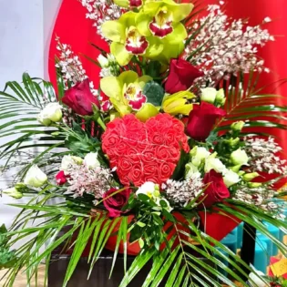 Saint Valentin composition florale orchidée - gap events